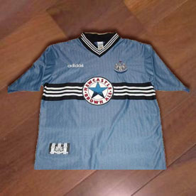 picture of NEWCASTLE UNITED  shirt